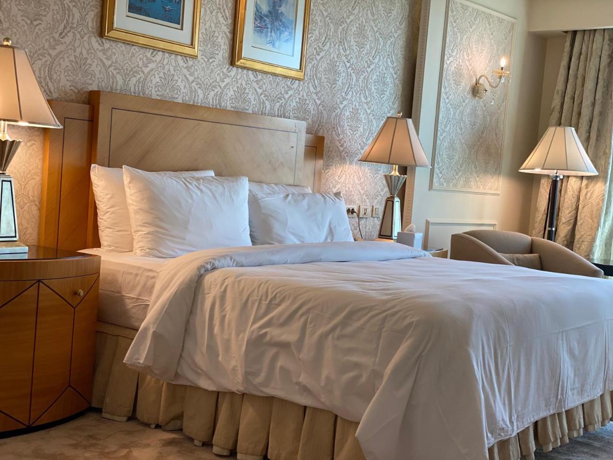 Chez Haytham At Four Seasons Nile Plaza Residential Suite Le Caire Extérieur photo