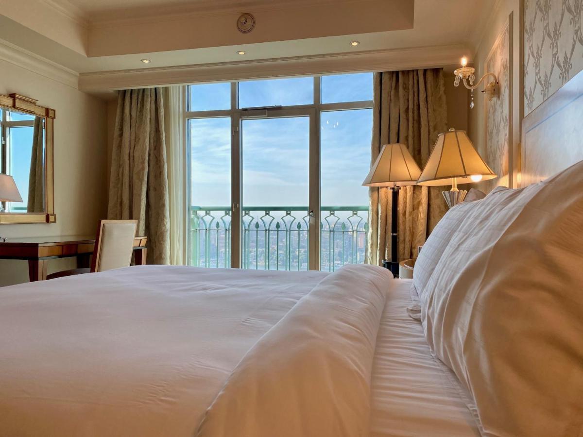 Chez Haytham At Four Seasons Nile Plaza Residential Suite Le Caire Extérieur photo