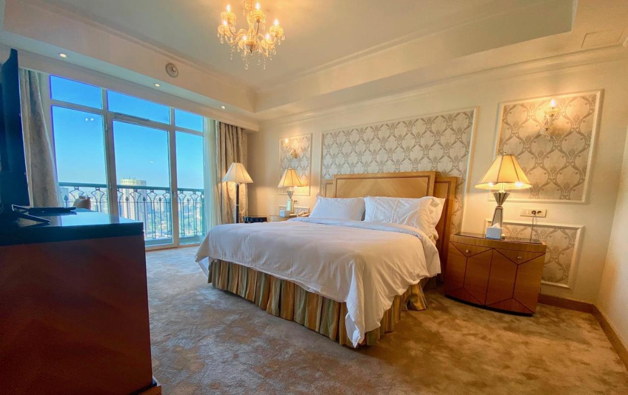 Chez Haytham At Four Seasons Nile Plaza Residential Suite Le Caire Extérieur photo